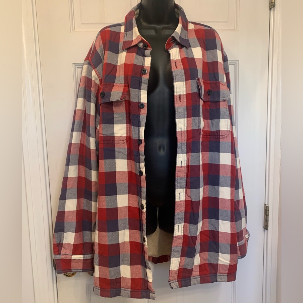 L.L.Bean Men’s Size XL Red and Blue Fleece Lined Flannel